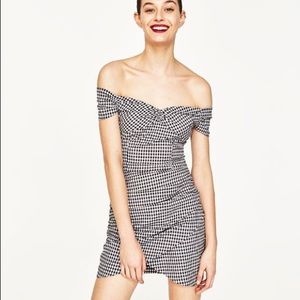 BNWT Zara Off-the-Shoulder Gingham Dress